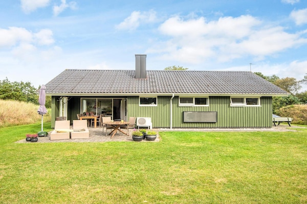 Foto van 6 persoons vakantie huis in Blåvand - Vakantiehuis in Blåvand - Outdoor