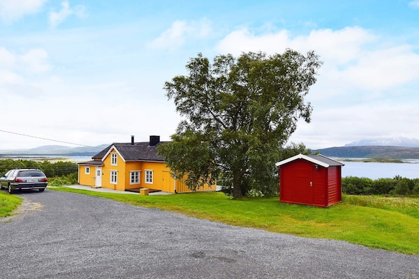 Foto van Kustcharme in Hamaroy-By Traum - Vakantiehuis in Skutvik - Outdoor