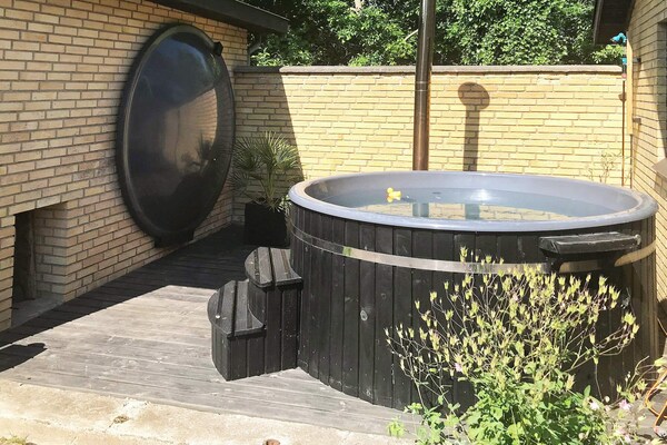 Foto van Ontspanning met biljart en jacuzzi - Vakantiehuis in Nykøbing M - Untagged