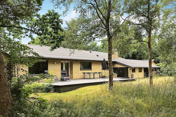 Foto van Ontspanning met biljart en jacuzzi - Vakantiehuis in Nykøbing M - Outdoor