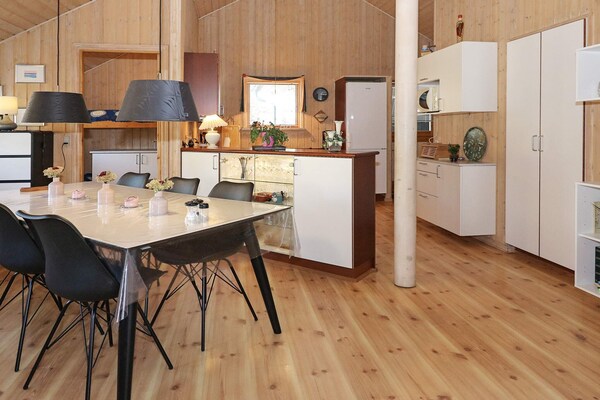 Foto van 10 persoons vakantie huis in Hadsund - Vakantiehuis in Hadsund - Indoor