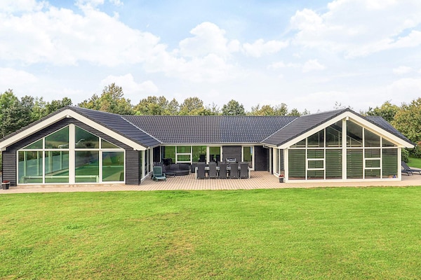 Foto van 15 persoons vakantie huis in Højslev - Vakantiehuis in Højslev - Outdoor