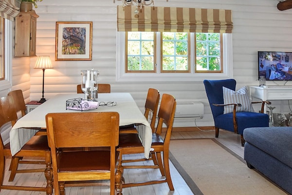 Foto van Familieparadijs met uitzicht op meer-By Traum - Vakantiehuis in Volda - Indoor