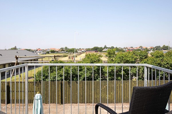 Foto van 6 persoons vakantiehuis op een vakantiepark - Vakantiehuis in Karrebæksminde - View