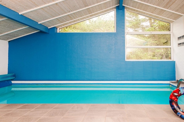Foto van Luxe oase in Blavand-By Traum - Vakantiehuis in Blåvand - Pool