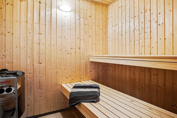 Foto van 20 persoons vakantie huis in Frederiksværk - Vakantiehuis in Frederiksværk - Sauna