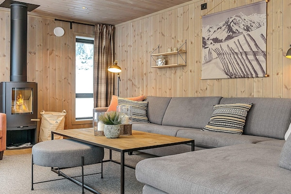 Foto van Stijlvolle Cabin Retreat in Varden-By Traum - Vakantiehuis in Fåvang - Indoor