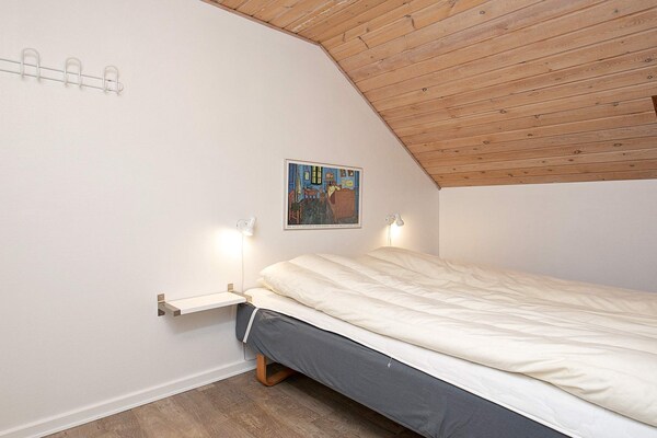 Foto van 14 persoons vakantie huis op een vakantie park in Blåvand - Indoor