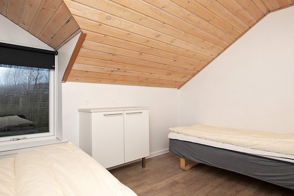 Foto van 14 persoons vakantie huis op een vakantie park in Blåvand - Indoor