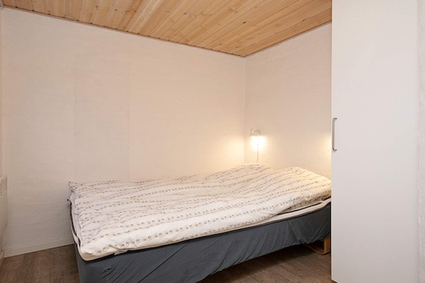 Foto van 14 persoons vakantie huis op een vakantie park in Blåvand - Indoor