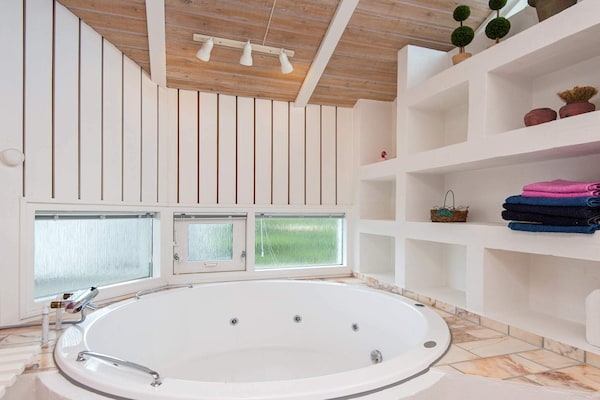 Foto van 6 persoons vakantie huis in Ebeltoft - Vakantiehuis in Ebeltoft - Spa