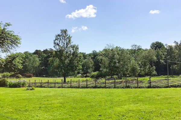 Foto van Landelijk huisje in de buurt van Ullared - Vakantiehuis in ULLARED - Outdoor