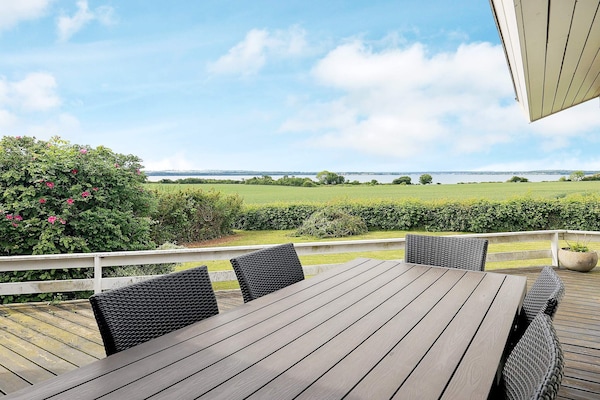 Foto van Kustsereniteit in TAYsinge-By Traum - Vakantiehuis in Svendborg - WaterView