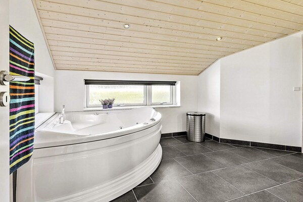 Foto van Luxe toevluchtsoord in oster Hurup-By Traum - Vakantiehuis in Hadsund - Spa