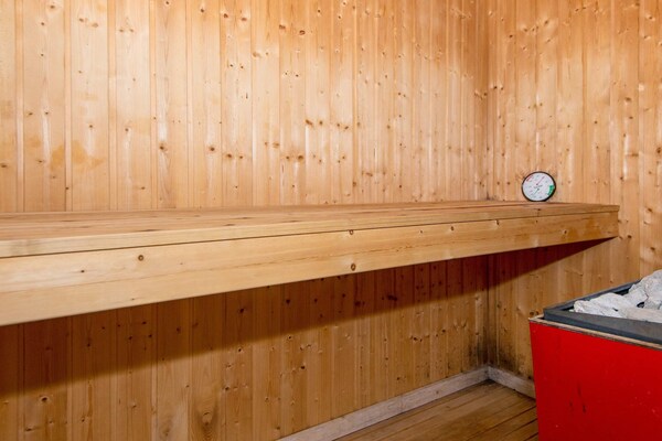 Foto van 12 persoons vakantie huis in Glesborg - Vakantiehuis in Glesborg - Sauna