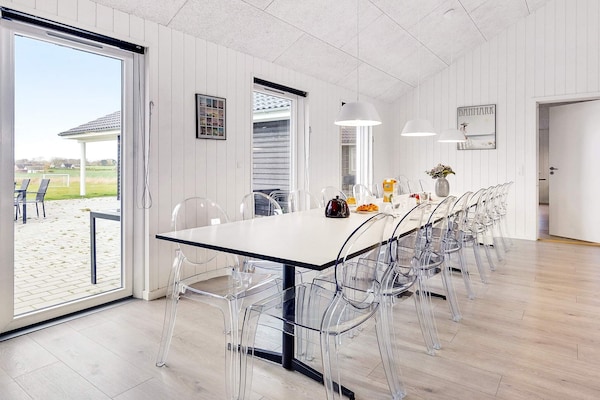 Foto van 20 persoons vakantie huis in Stege - Vakantiehuis in Stege - Indoor