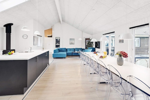 Foto van 20 persoons vakantie huis in Stege - Vakantiehuis in Stege - Indoor