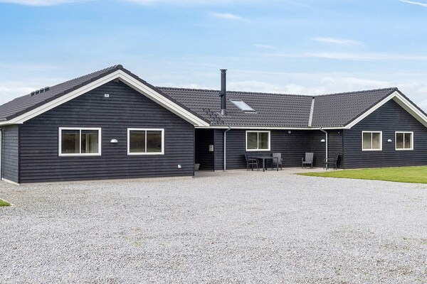 Foto van 20 persoons vakantie huis in Stege - Vakantiehuis in Stege - View