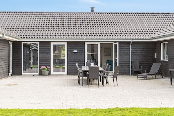 Foto van 20 persoons vakantie huis in Stege - Vakantiehuis in Stege - View