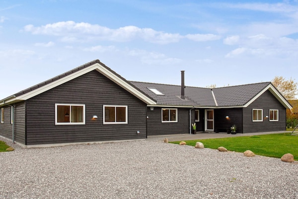 Foto van 22 persoons vakantie huis in Idestrup - Vakantiehuis in Idestrup - Outdoor