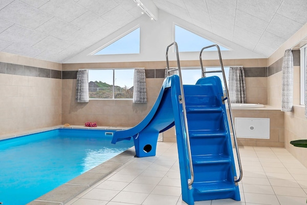 Foto van 20 persoons vakantie huis in Hasselberg - Vakantiehuis in Kappeln - Pool