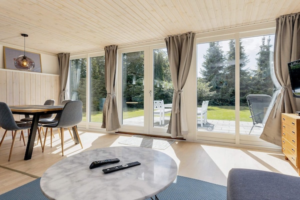 Foto van Gezellig vakantiehuis in Marielyst-By Traum - Vakantiehuis in Væggerløse - Indoor