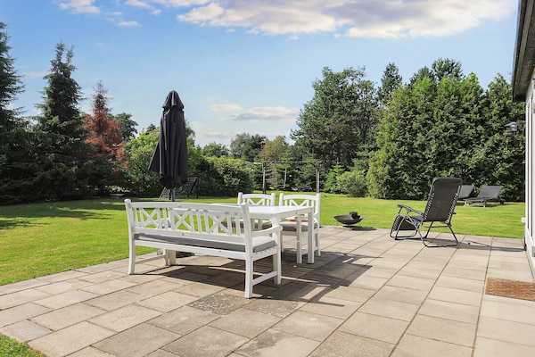 Foto van Gezellig vakantiehuis in Marielyst-By Traum - Vakantiehuis in Væggerløse - View