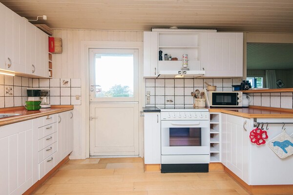Foto van Rustig huisje voor 6 personen in Knebel - Vakantiehuis in Knebel - Indoor