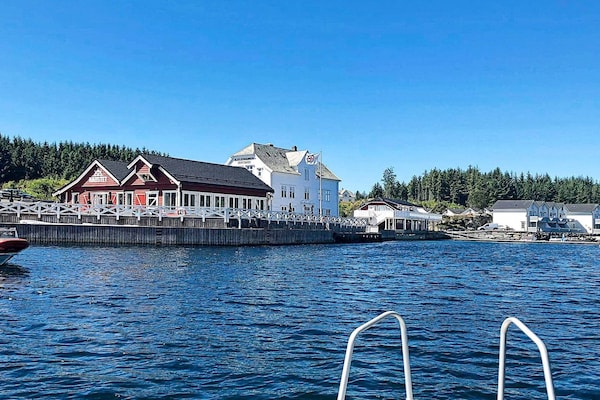 Foto van 6 persoons vakantie huis in Austrheim - Vakantiehuis in Austrheim - Outdoor