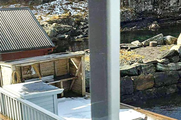 Foto van 6 persoons vakantie huis in Austrheim - Vakantiehuis in Austrheim - Outdoor