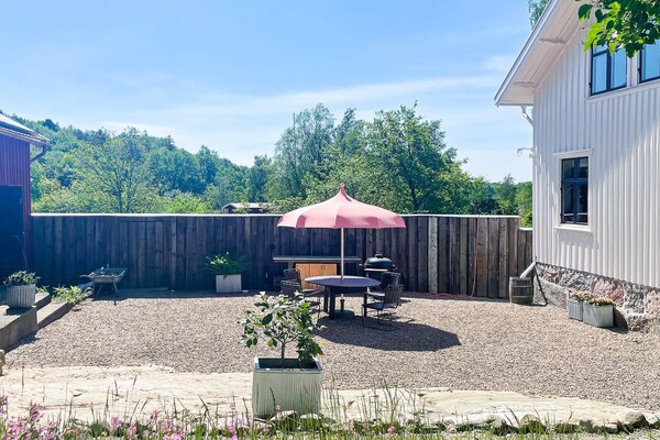 Foto van Sfeervolle Villa-uitje-By Traum - Vakantiehuis in Varekil - Outdoor