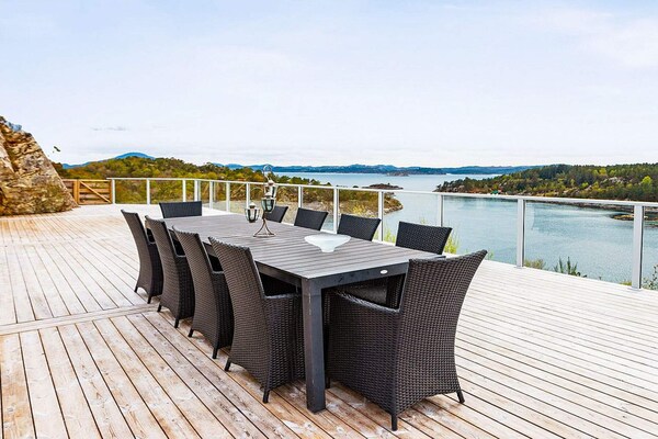 Foto van 12 persoons vakantie huis in Fitjar - Vakantiehuis in Fitjar - Outdoor