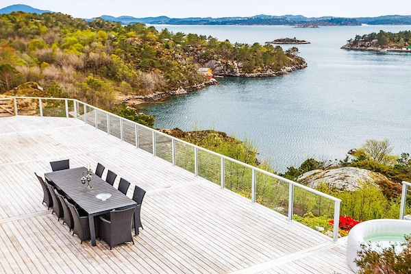 Foto van 12 persoons vakantie huis in Fitjar - Vakantiehuis in Fitjar - Outdoor