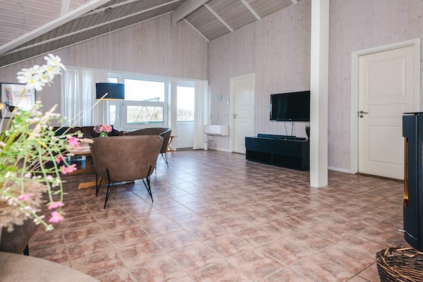 Foto van 10 persoons vakantie huis in Ringkøbing - Vakantiehuis in Ringkøbing - Indoor