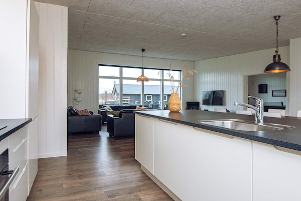 Foto van 14 persoons vakantie huis in Glesborg - Vakantiehuis in Glesborg - Indoor