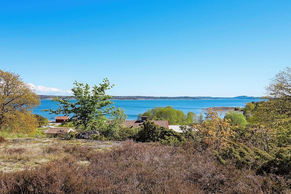 Foto van Magisch kusttoevluchtsoord op Tjorn-By Traum - Vakantiehuis in HAKENÄSET - WaterView