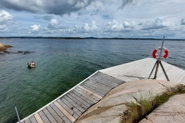 Foto van Magisch kusttoevluchtsoord op Tjorn-By Traum - Vakantiehuis in HAKENÄSET - WaterView