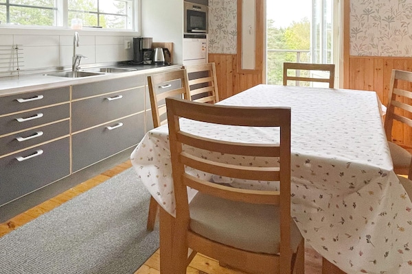 Foto van 6 persoons vakantie huis in HENÅN - Vakantiehuis in HENÅN - Indoor