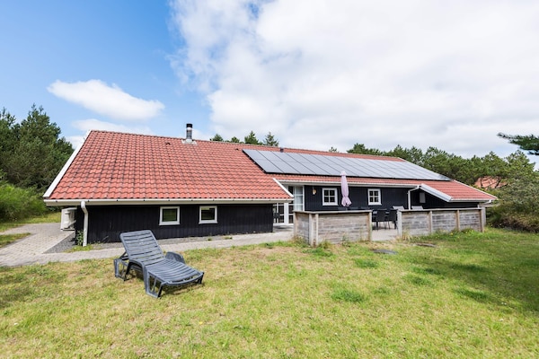Foto van 8 persoons vakantie huis in Blåvand - Vakantiehuis in Blåvand - Outdoor