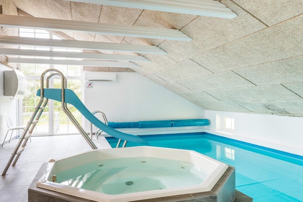 Foto van 8 persoons vakantie huis in Blåvand - Vakantiehuis in Blåvand - Pool