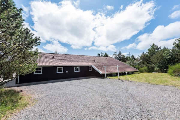 Foto van 8 persoons vakantie huis in Blåvand - Vakantiehuis in Blåvand - Outdoor
