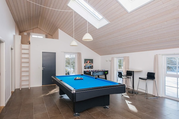 Foto van 14 persoons vakantie huis in Blåvand - Vakantiehuis in Blåvand - Indoor