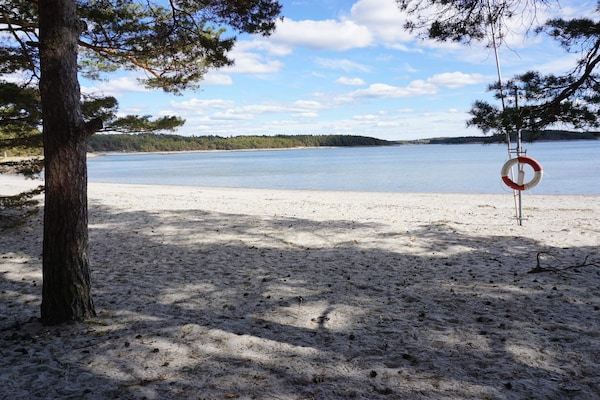 Foto van Rustig toevluchtsoord aan de kust op Oddo - Vakantiehuis in STRÖMSTAD - Untagged