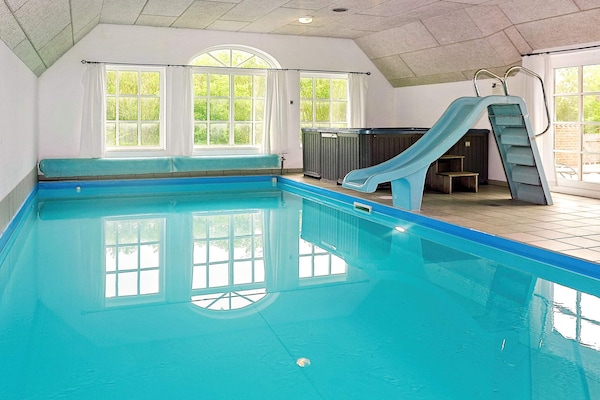 Foto van 18 persoons vakantie huis in Ulfborg - Vakantiehuis in Ulfborg - Pool