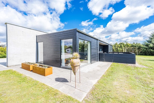 Foto van 6 persoons vakantie huis in Hemmet - Vakantiehuis in Hemmet - Outdoor