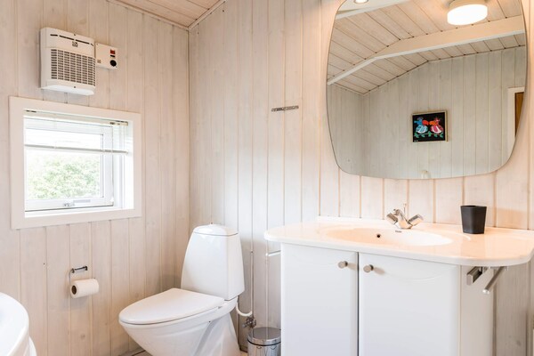 Foto van Afgelegen Knusse Huisje-By Traum - Vakantiehuis in Hemmet - Indoor