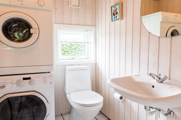 Foto van Afgelegen Knusse Huisje-By Traum - Vakantiehuis in Hemmet - Indoor
