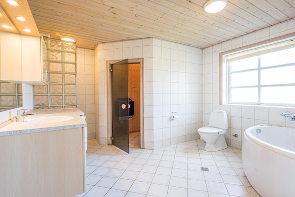 Foto van Moderne Bosuitje-By Traum - Vakantiehuis in Tarm - Spa
