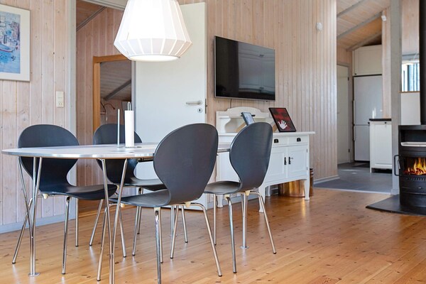Foto van Villa met 2 slaapkamers en privésauna - Vakantiehuis in Væggerløse - Indoor