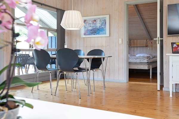 Foto van Villa met 2 slaapkamers en privésauna - Vakantiehuis in Væggerløse - Indoor
